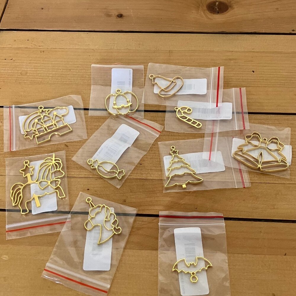 Craft Bezels for Resin Jewelry Unicorn Xmas Halloween Shapes Lot of 10 Gold-tone